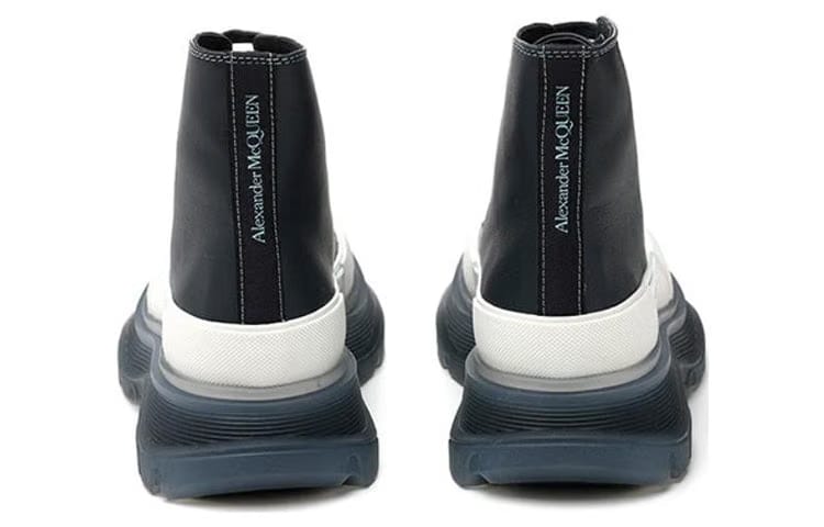 Alexander McQueen Wmns Tread Slick Boot 'Navy White'