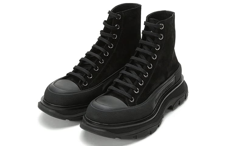 Alexander Mcqueen Tread Slick Boot Triple Black