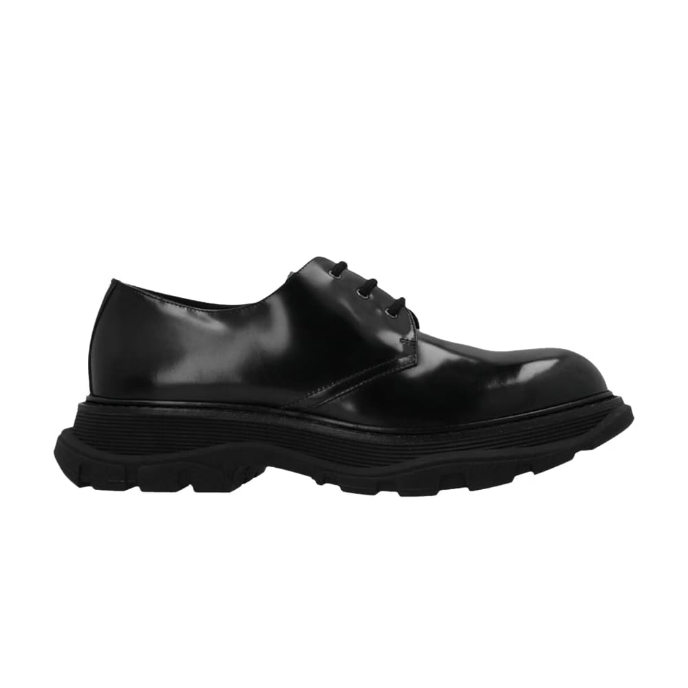 Alexander Mcqueen Wander Lace Up Black