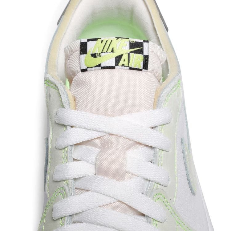 Air Jordan 1 Low OG Ghost Green