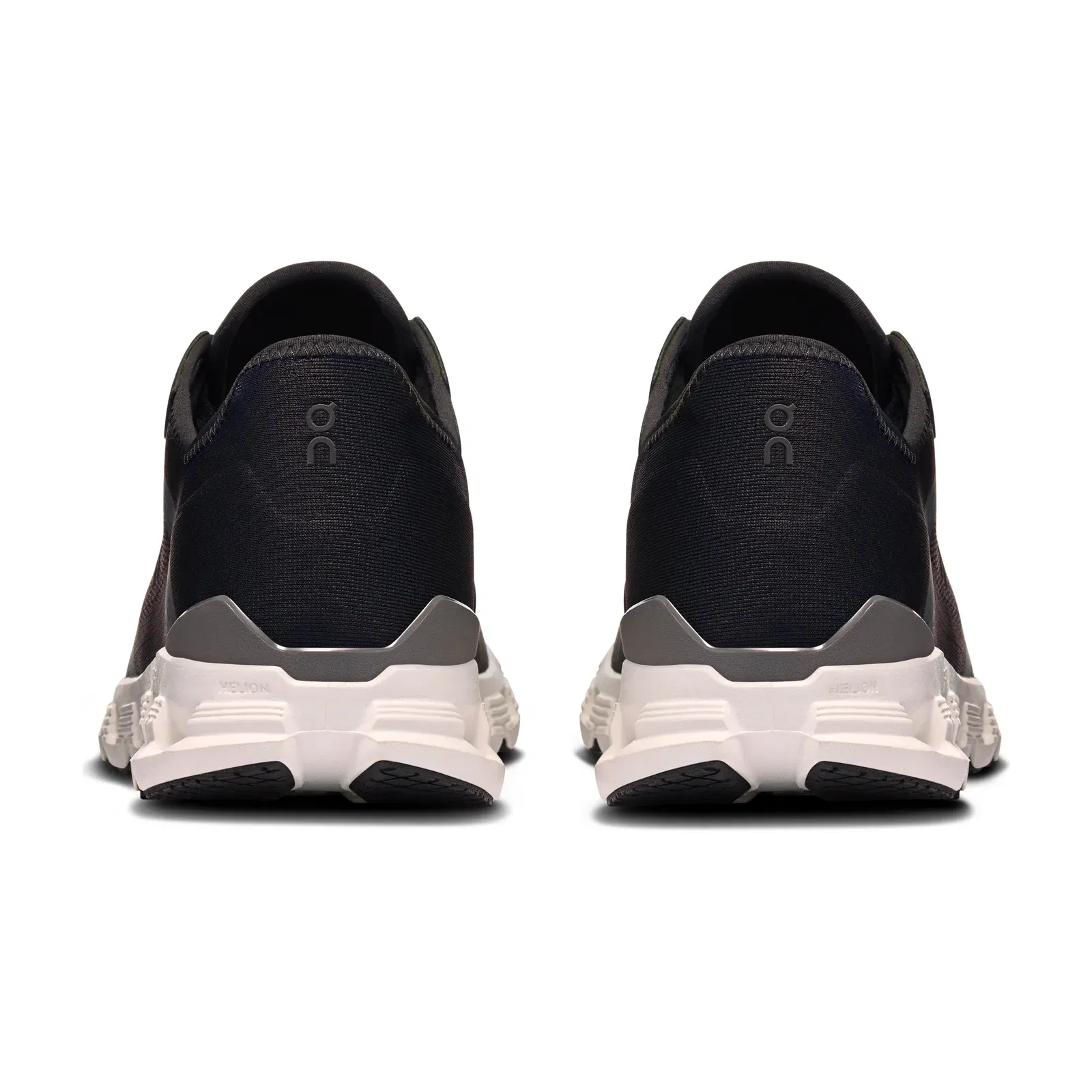 On Cloud x 4 Ad Black Asphalt