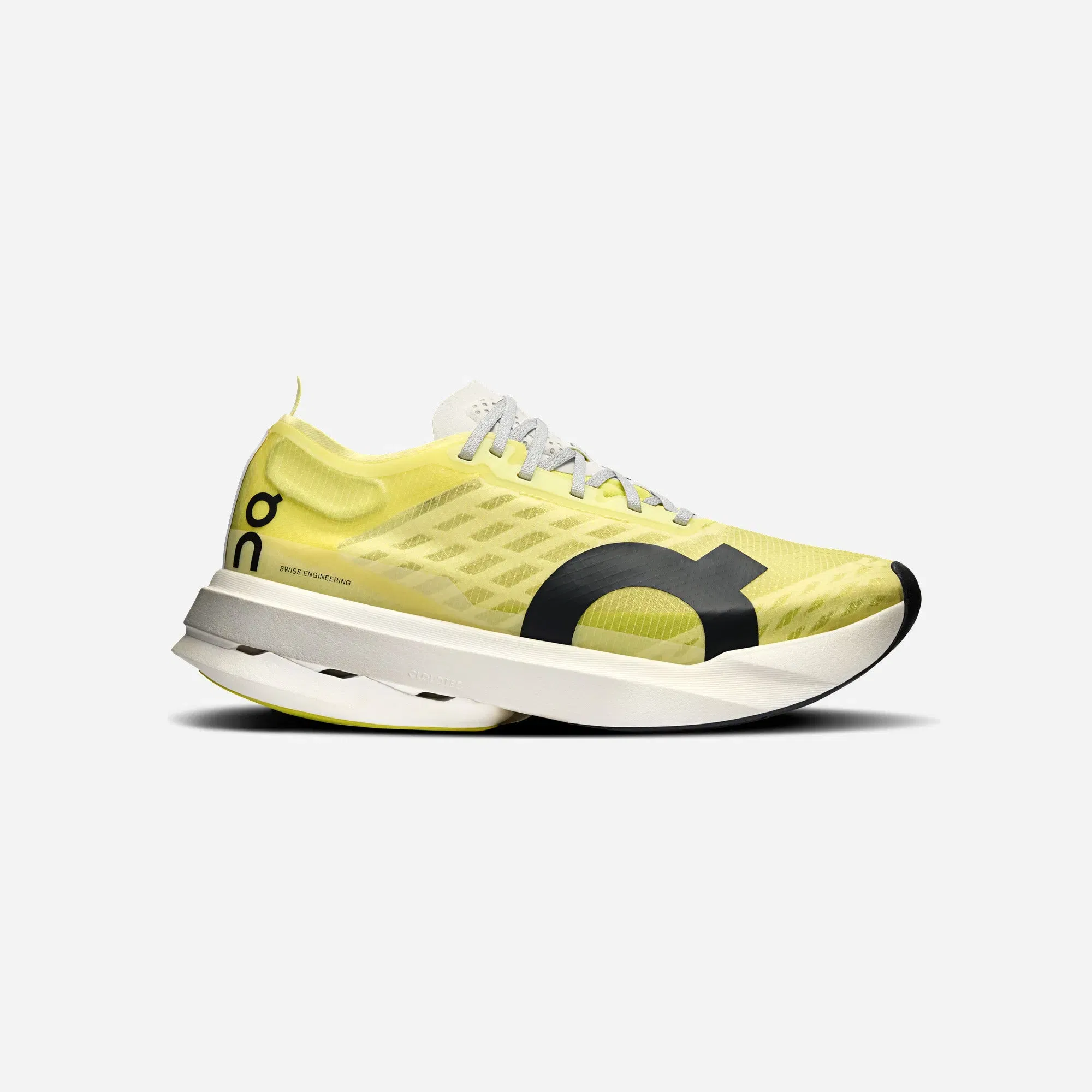 On Cloudboom Strike Limelight Wolf (Women'S)
