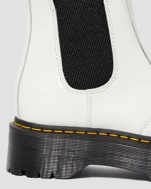 2976 Smooth Leather Platform Chelsea Boots - White - Womens