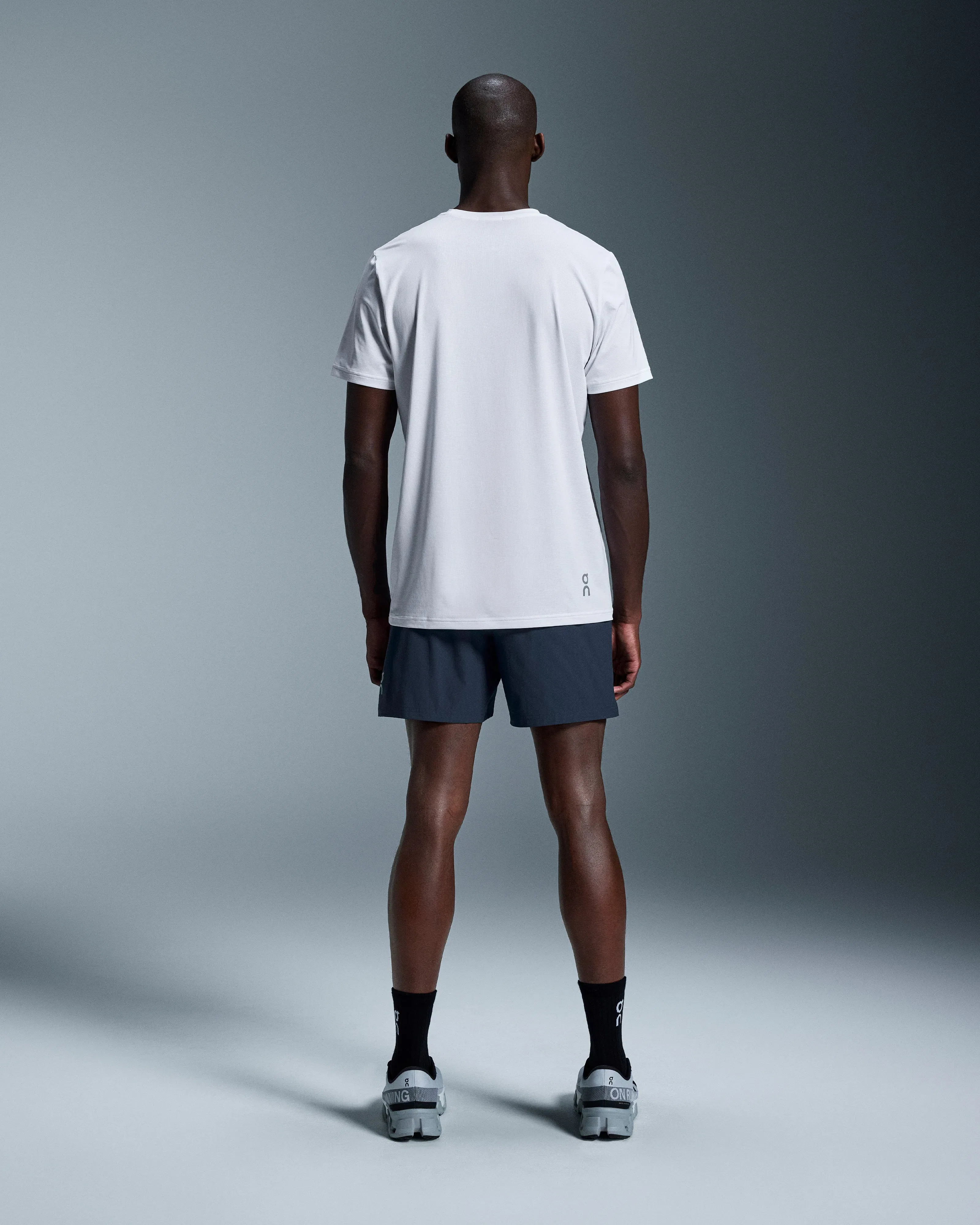 On 7" Core Shorts Midnight