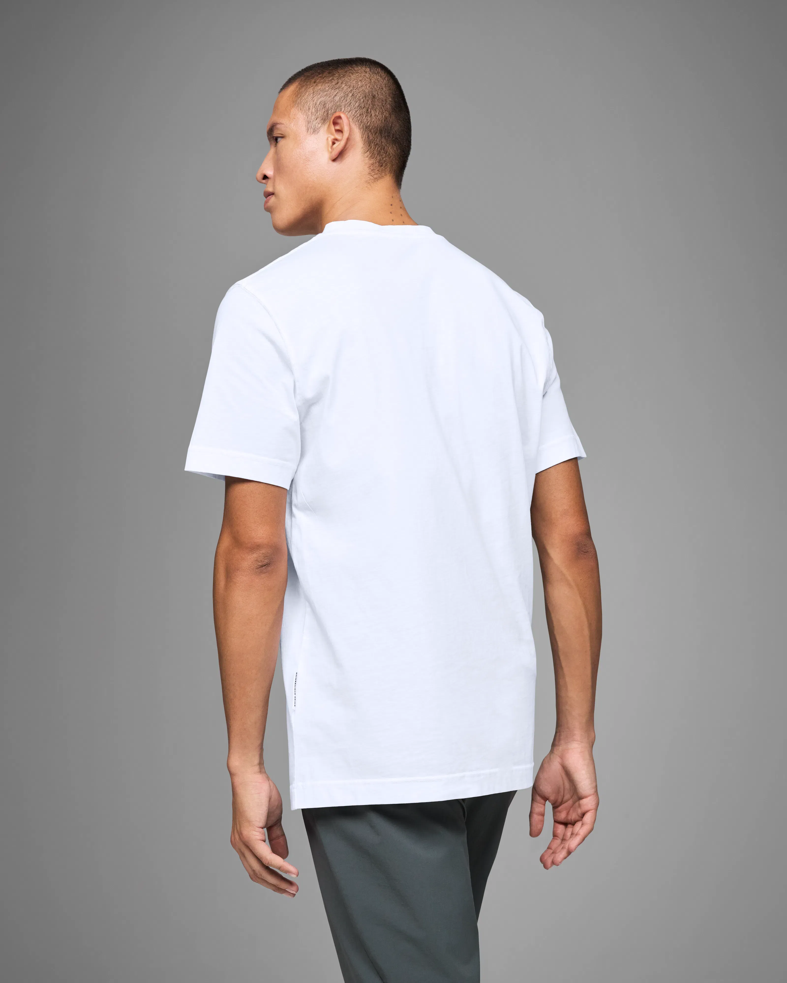 On Graphic-T White