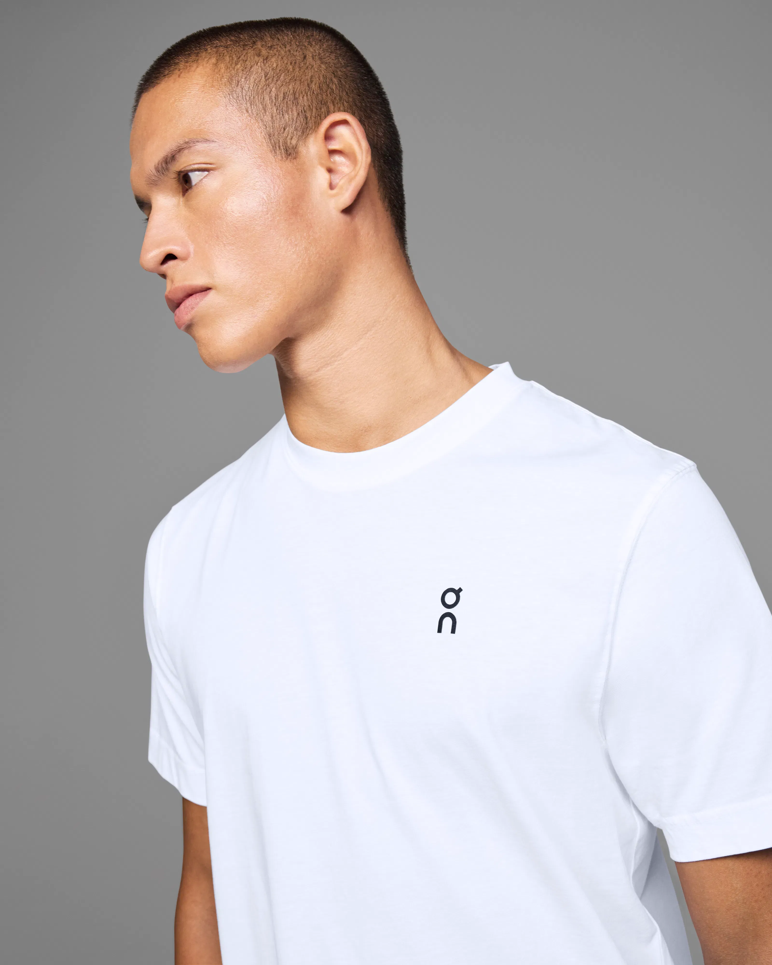 On Graphic-T White