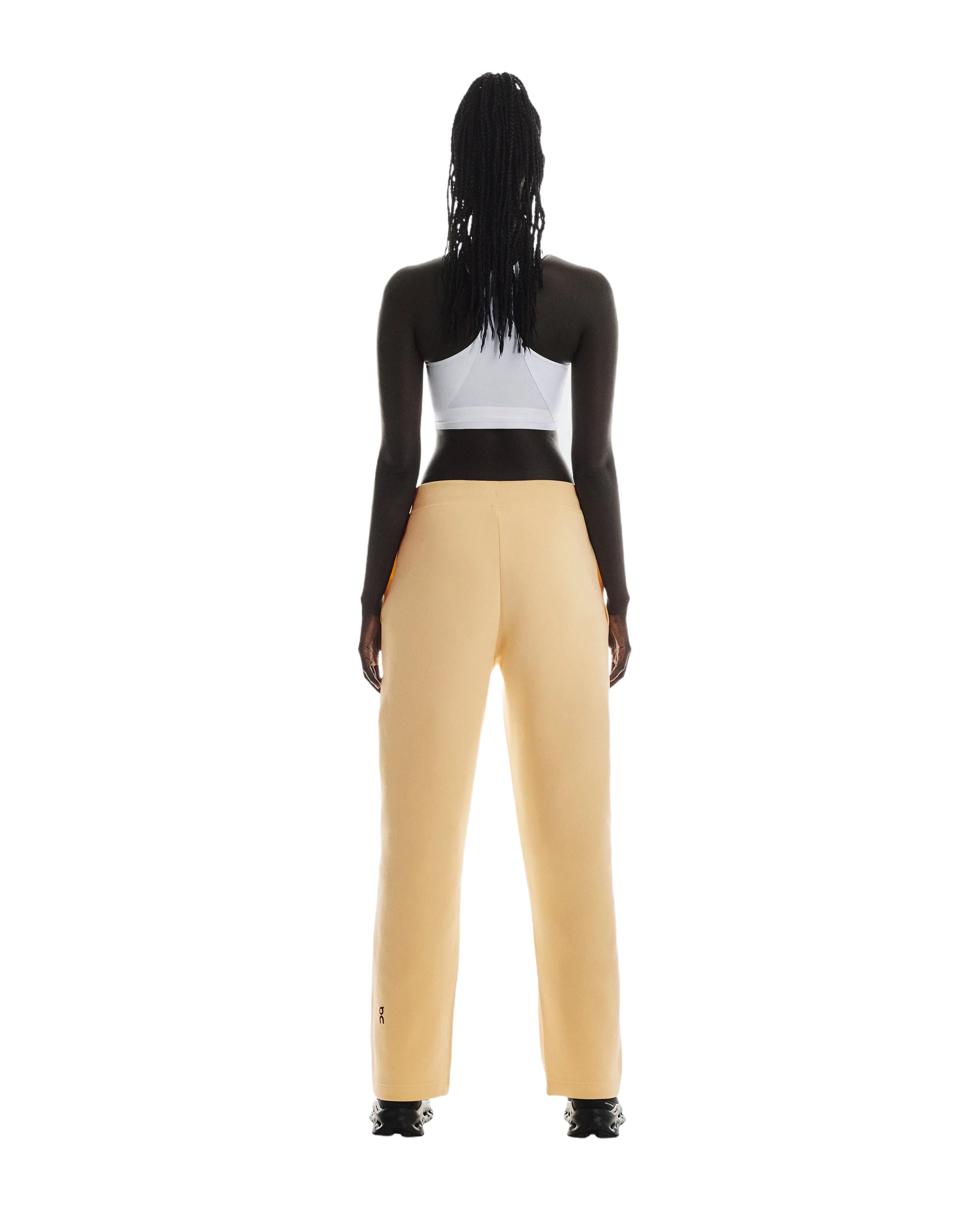 On Focus Tech Sweatpants Nectar