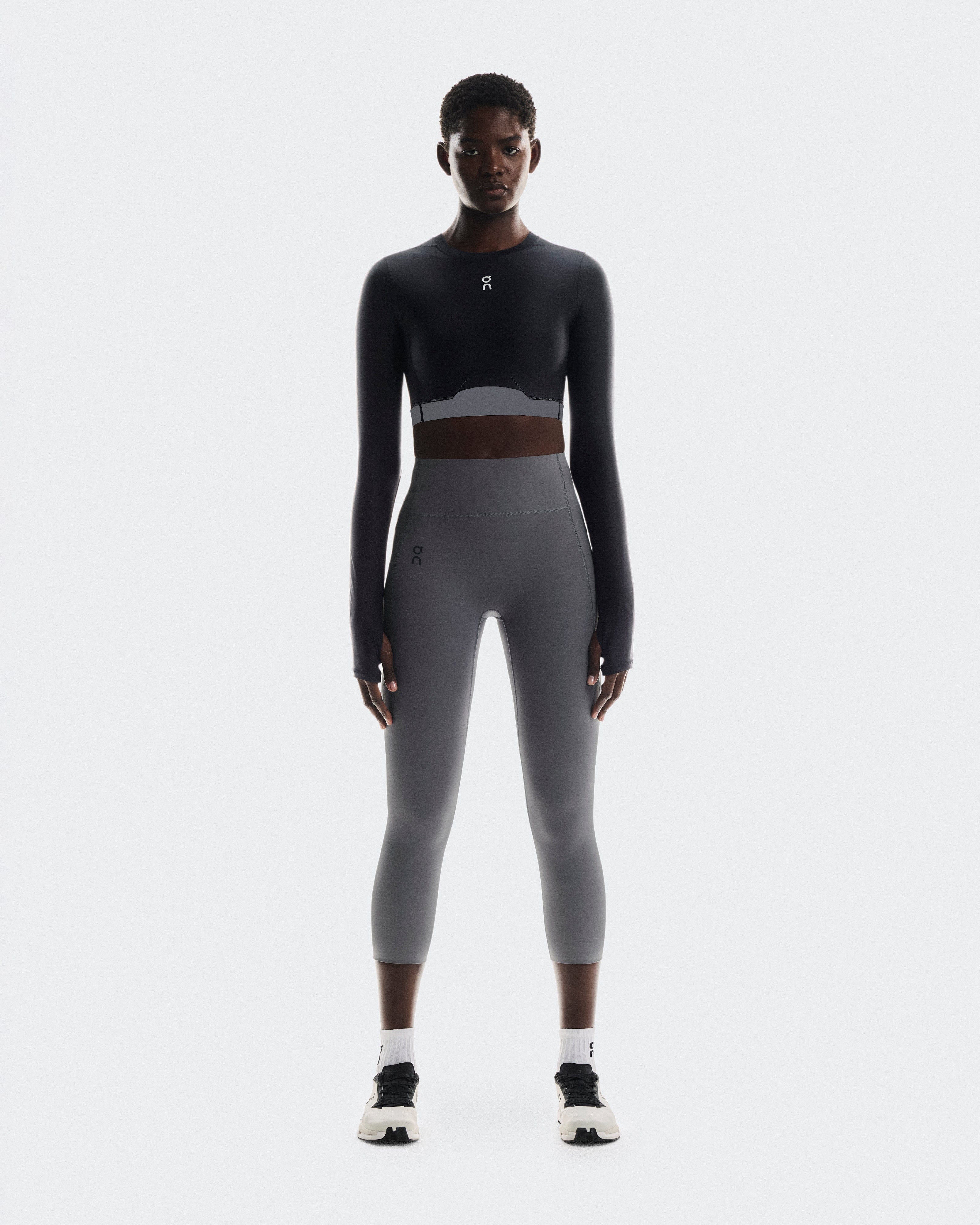 On Train Long Sleeve Crop Black