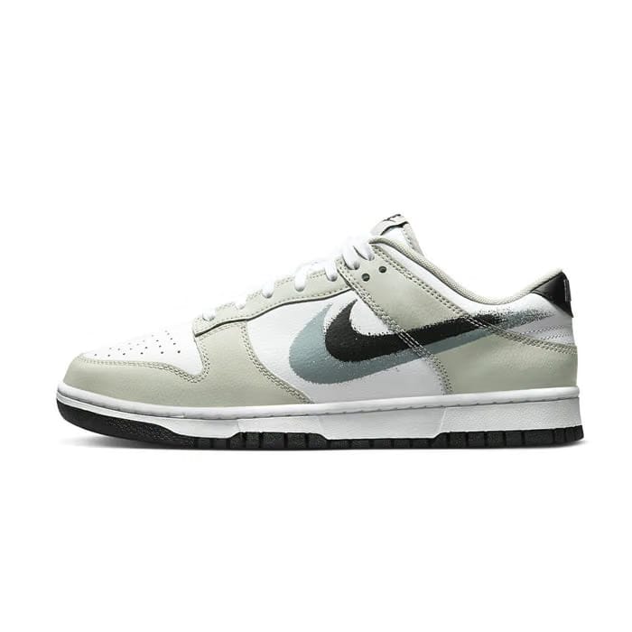 Nike Dunk Low Spray Paint