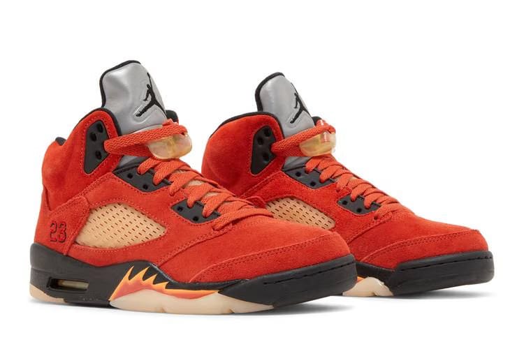 Wmns Air Jordan 5 Retro Martian SunriseBlackFire RedMuslin