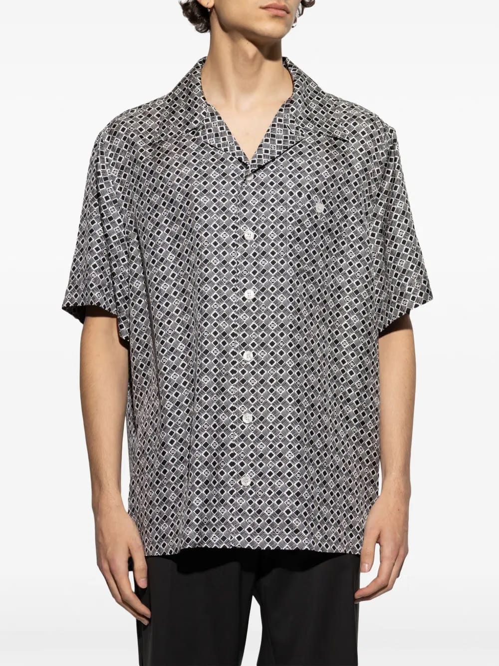 geometric-pattern shirt