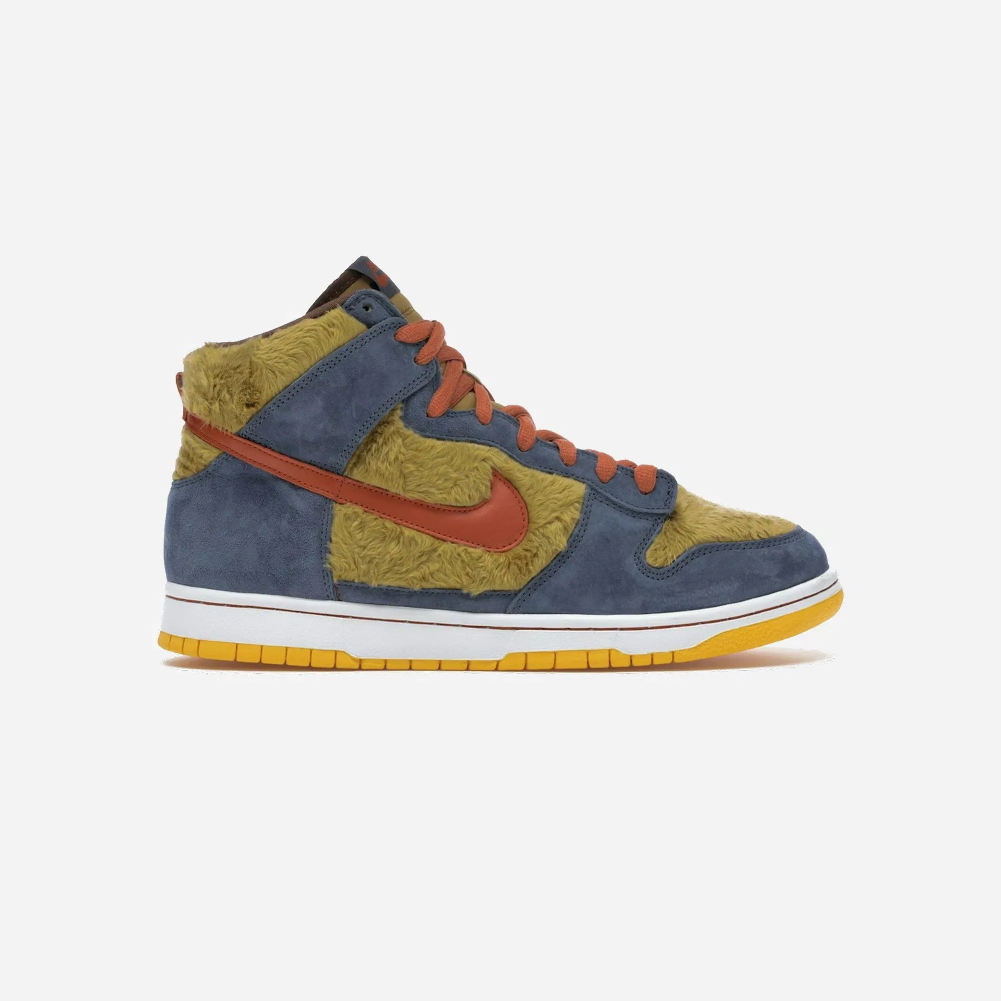 SB Dunk High Papa Bear sneakers