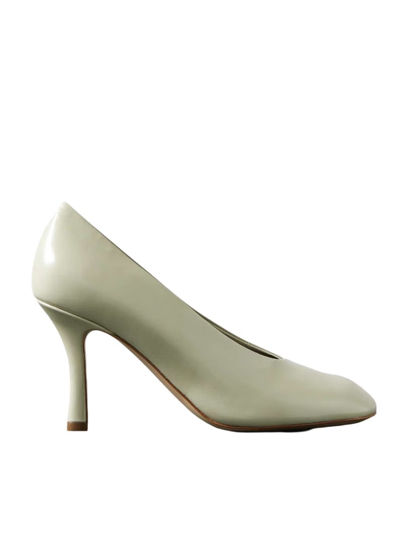 Burberry Glossed Leather Pumps