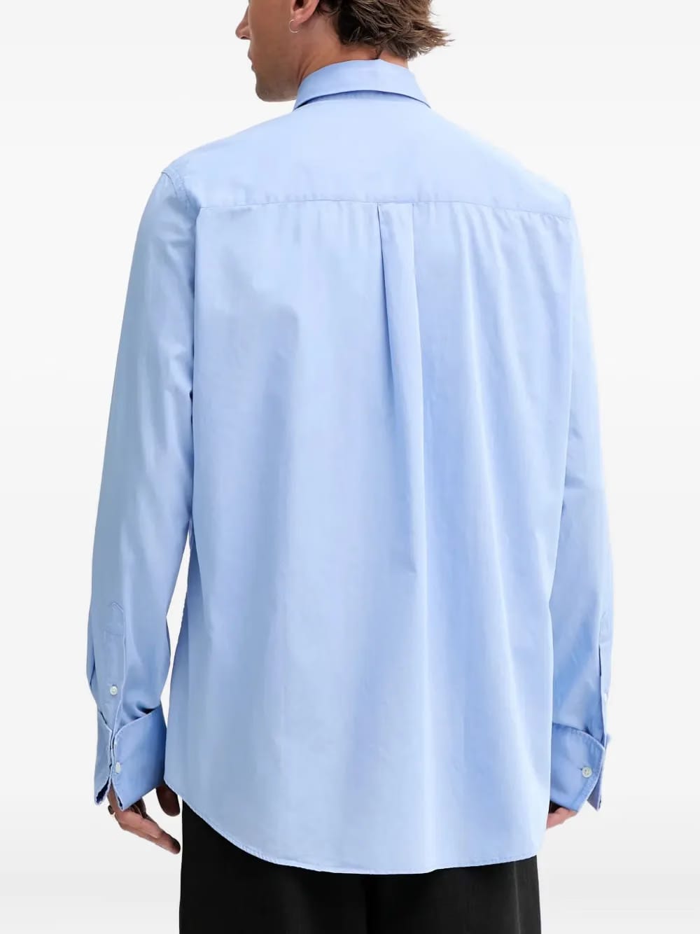button-cuff shirt