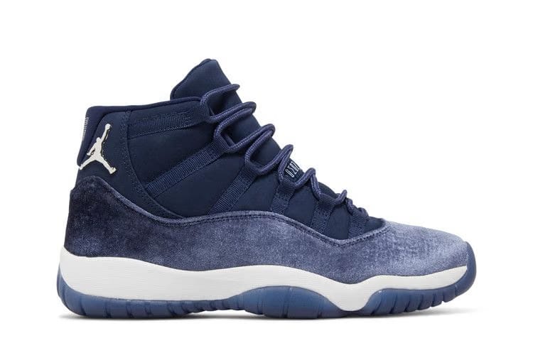 Wmns Air Jordan 11 Retro Midnight NavyMetallic SilverWhite