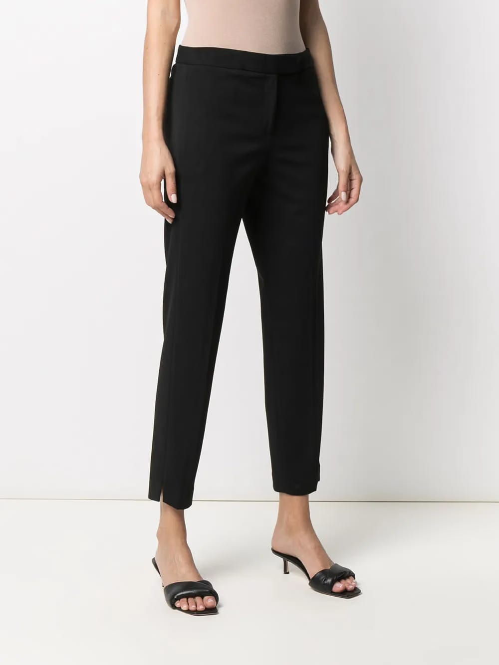 cropped slim-cut trousers