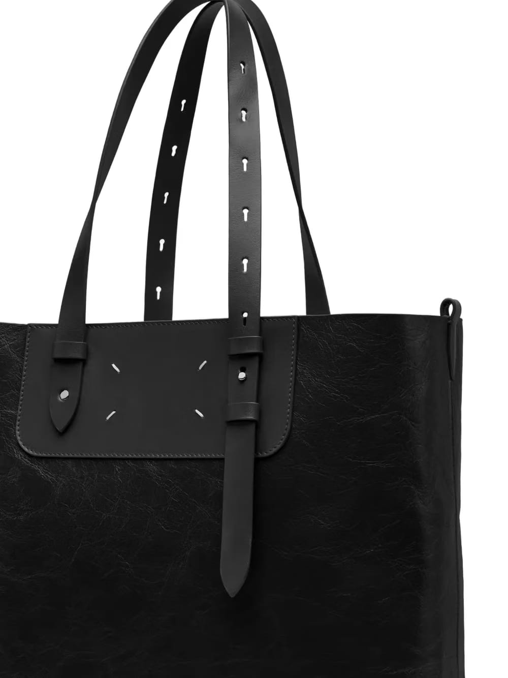 belt-detail tote bag
