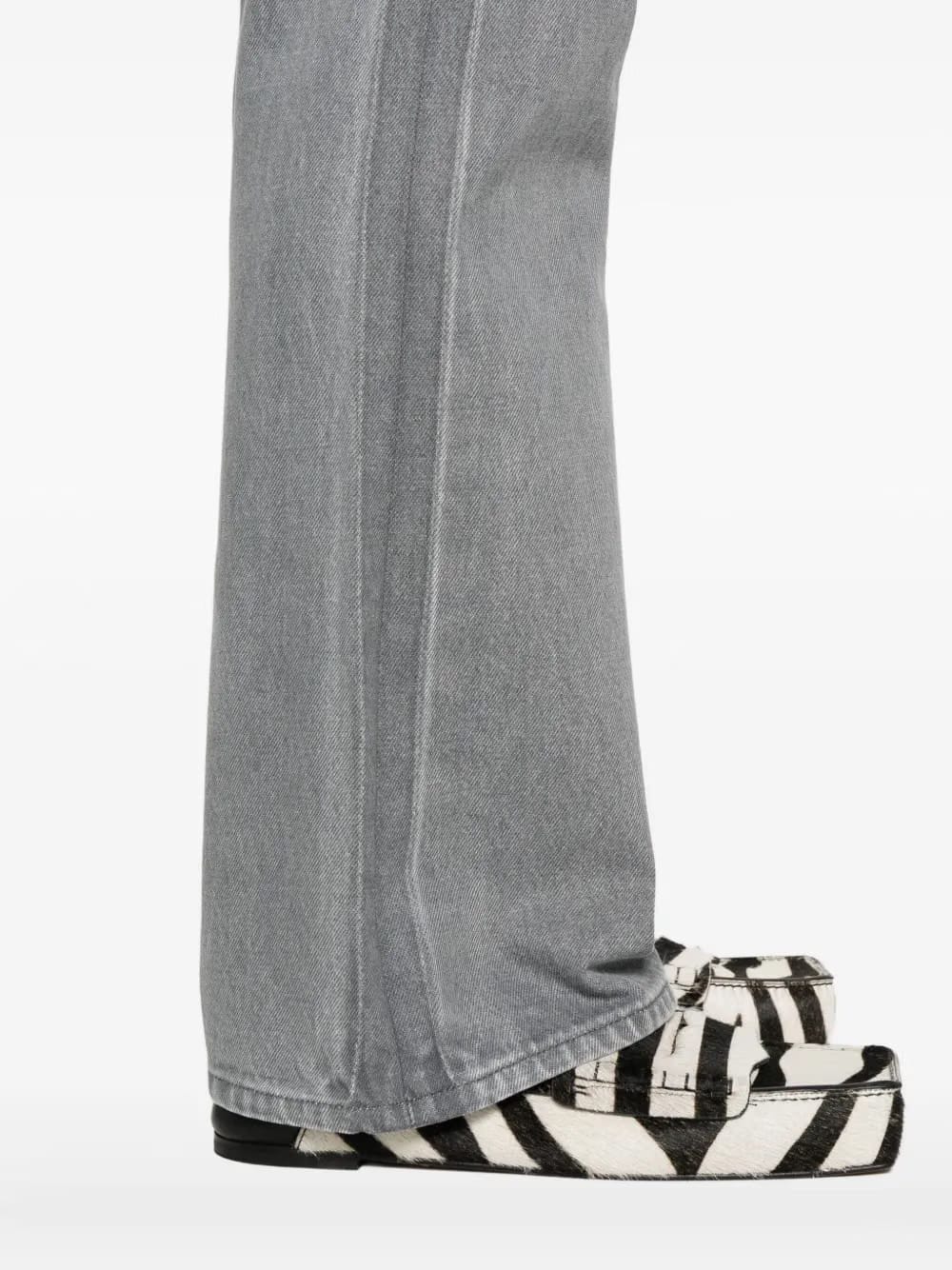 bootcut flared jeans