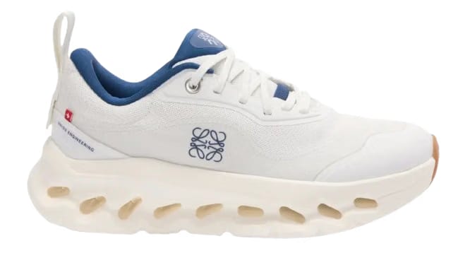 On Running Cloudtilt 2 x Loewe White Navy