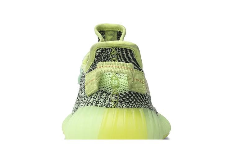 YEEZY BOOST 350 V2 REFLECTIVE Yeezreel