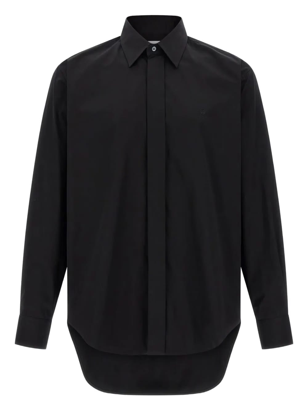 long-cuffed shirt