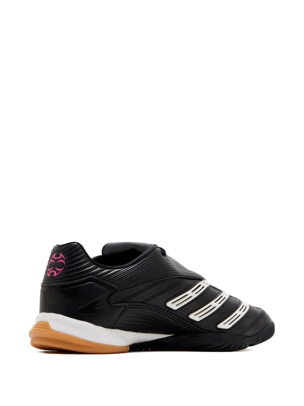 low-tops sneakers