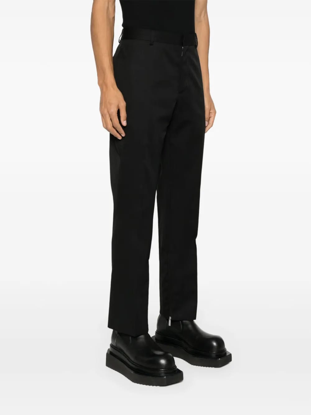 logo-embroidered slim-fit trousers
