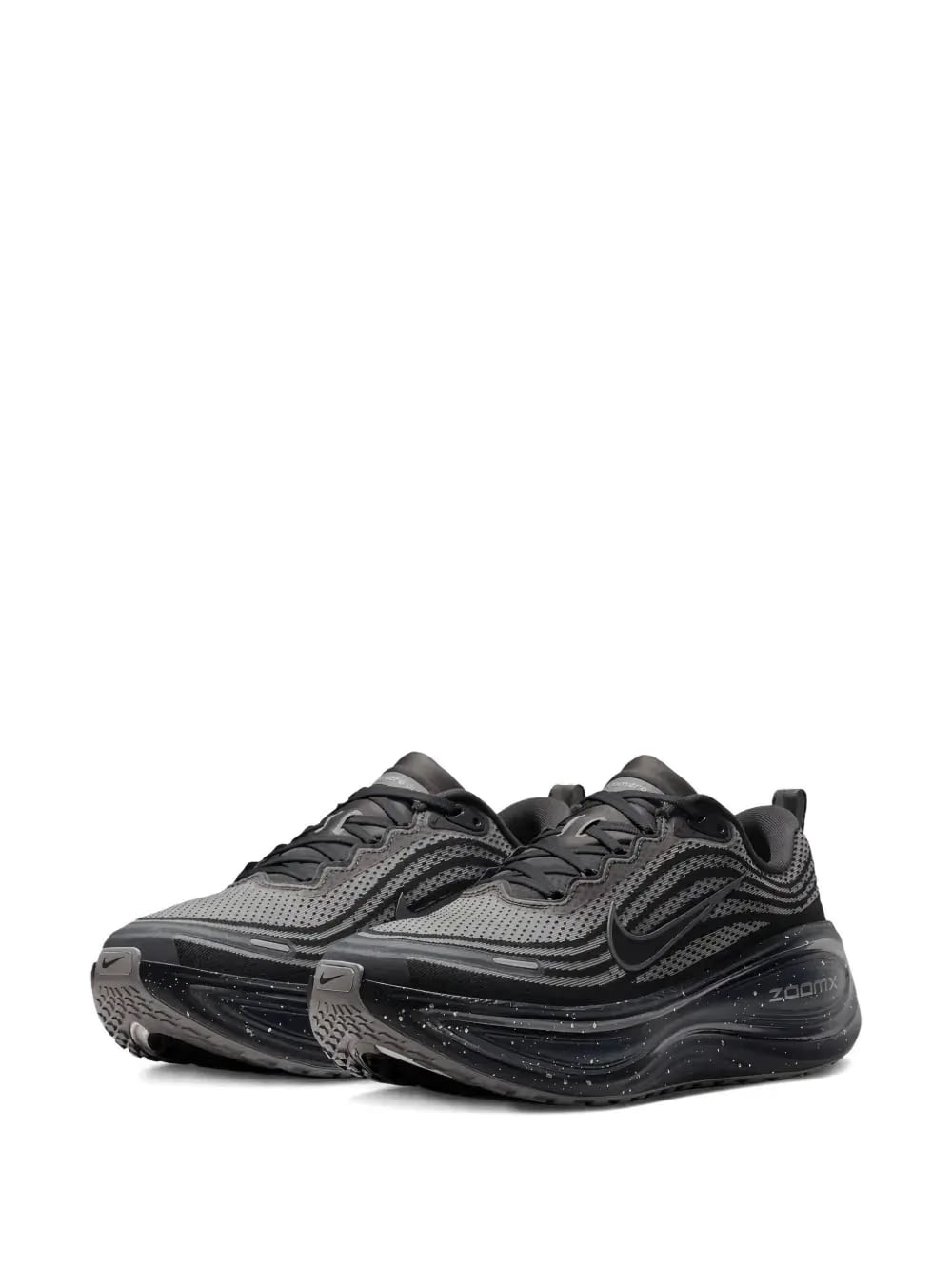 Vomero Plus sneakers
