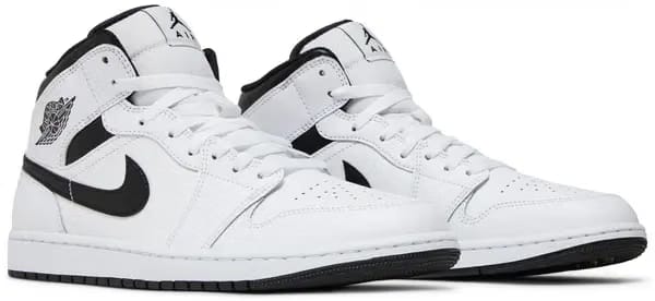 Air Jordan 1 Retro Mid Tuxedo