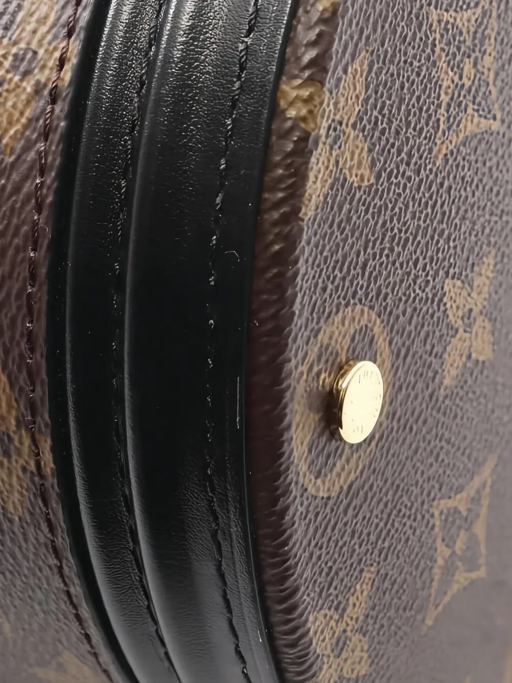 Kanoe monogram-pattern chain-strap bucket bag