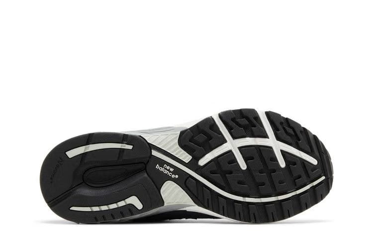 993 Navy White