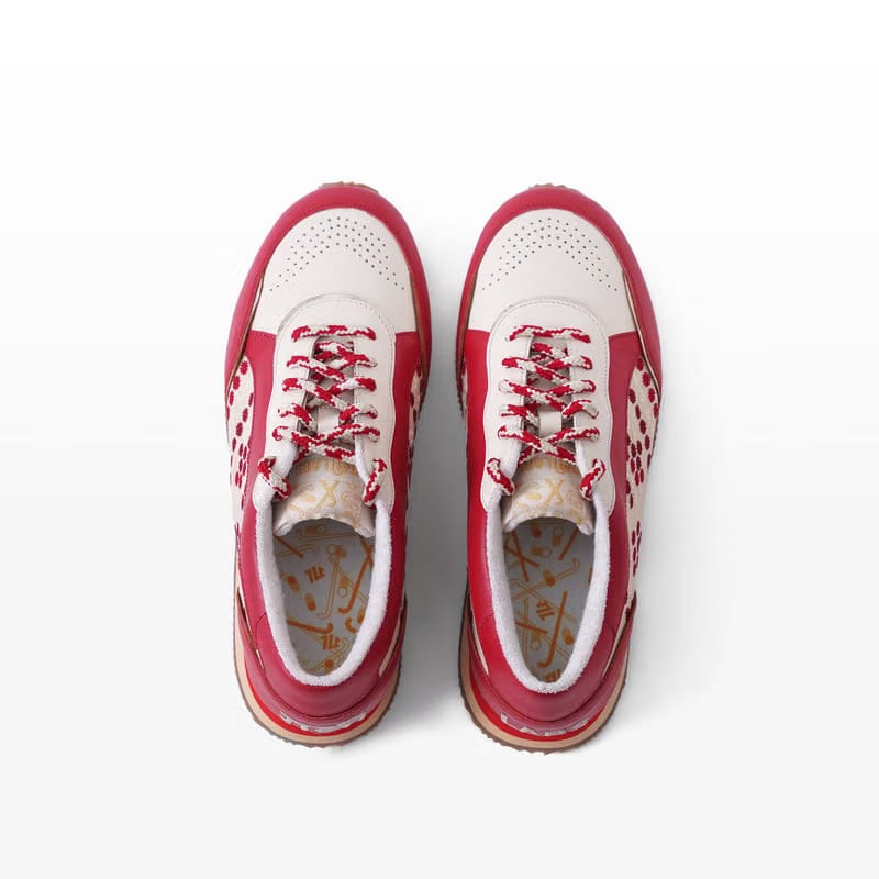 Gully Number 002 - 1980 Wizard Red
