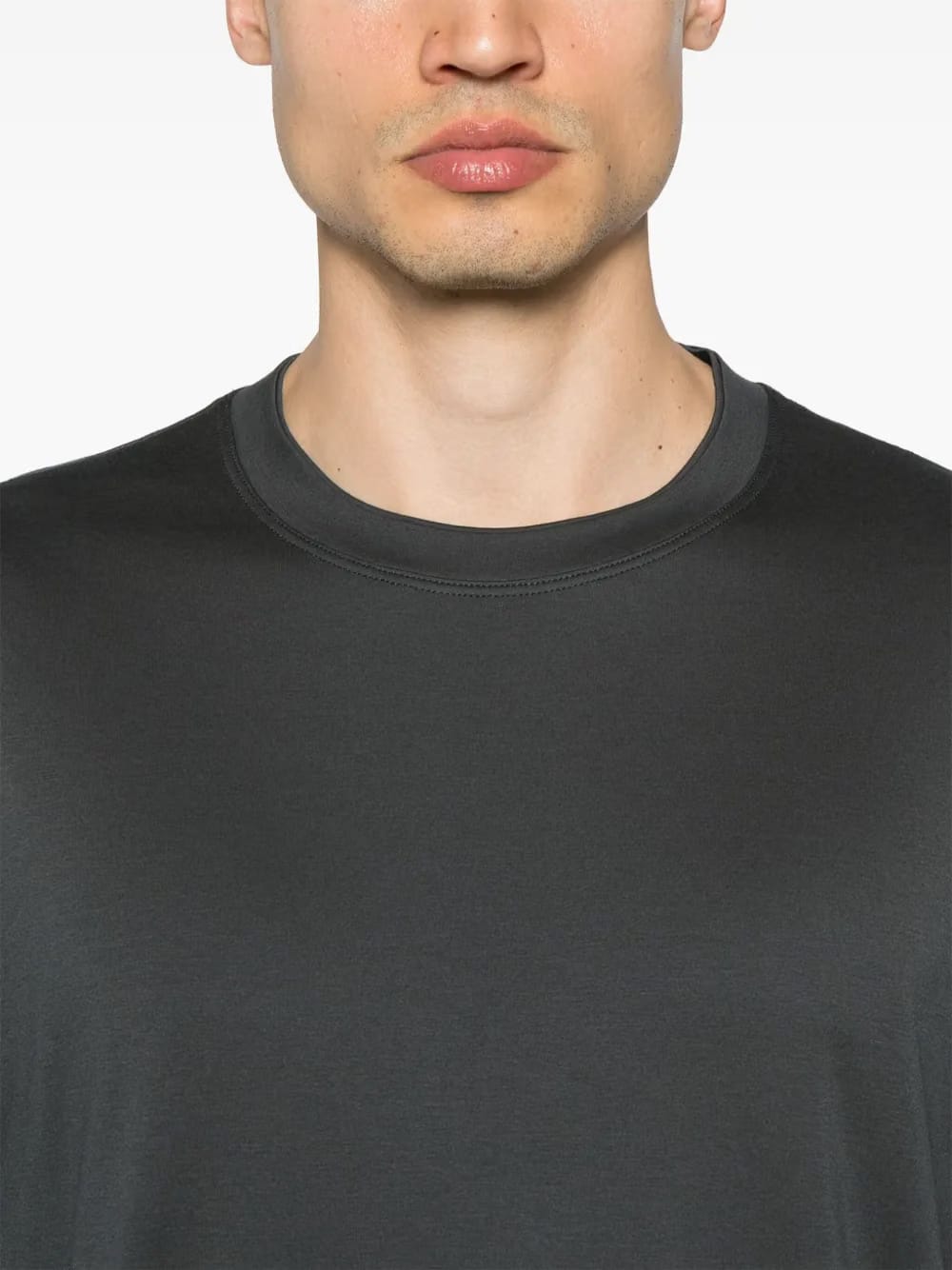 layered-detail T-Shirt
