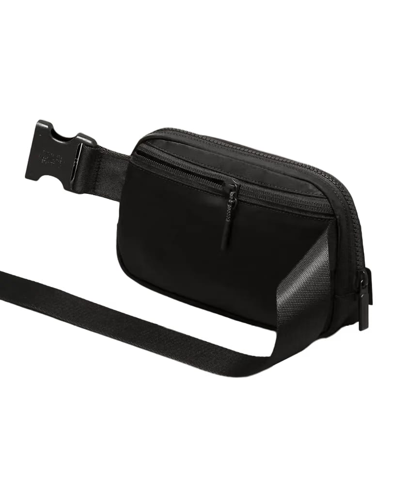 Lululemon Everywhere Belt Bag 1L Black