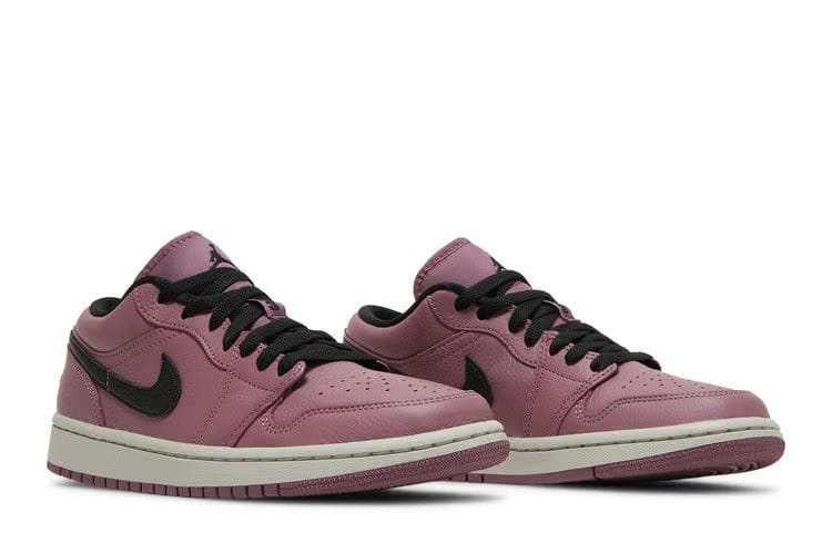 Wmns Air Jordan 1 Low Se Light Purple