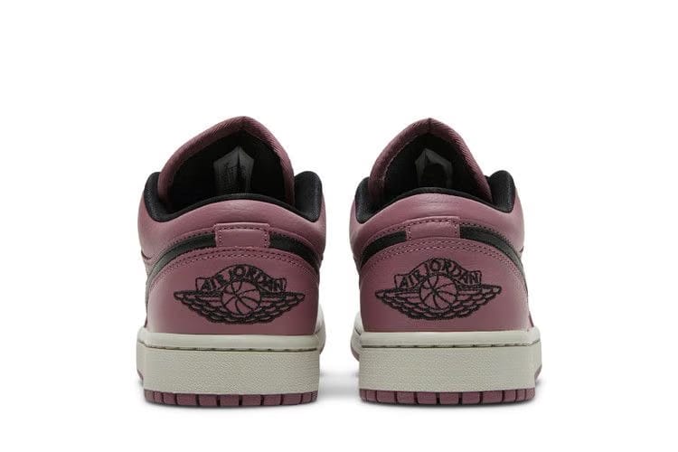 Wmns Air Jordan 1 Low Se Light Purple