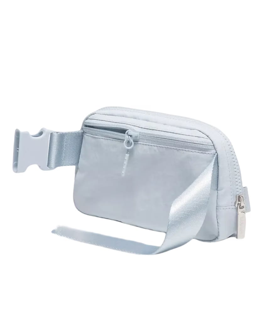 Lululemon Everywhere Belt Bag 1L Starch Blue