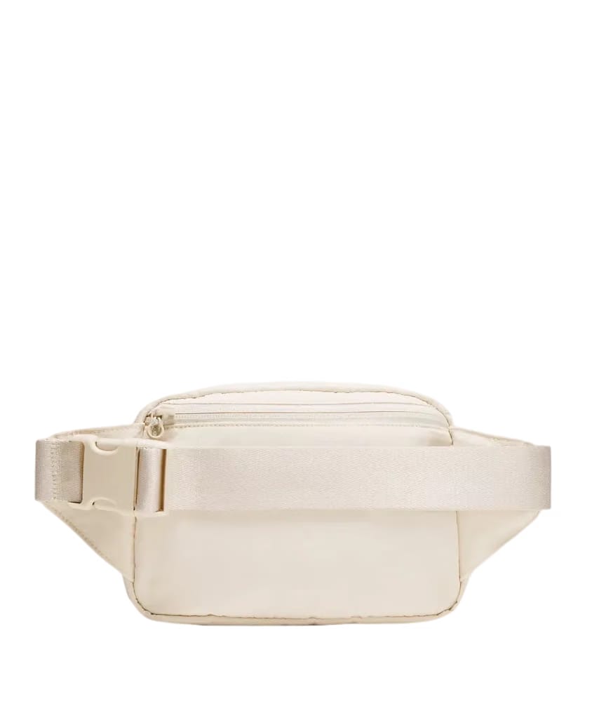 Lululemon Everywhere Belt Bag Large 2L Light Ivory
