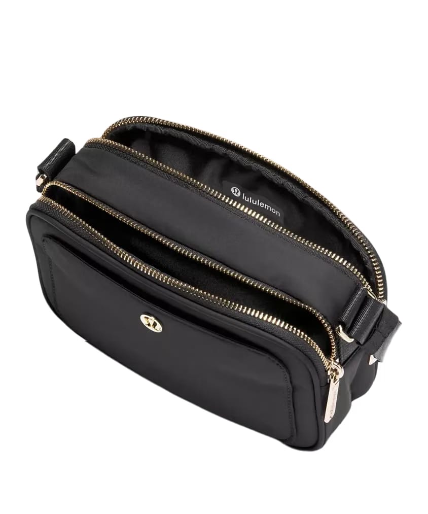 Lululemon Crossbody Camera Bag 2L Black/Gold