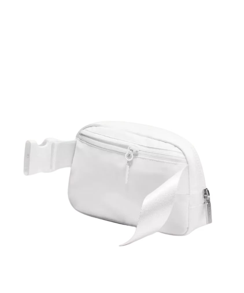 Lululemon Everywhere Belt Bag 1 White