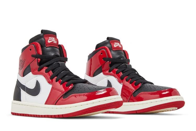 Wmns Air Jordan 1 Zoom Comfort Bulls