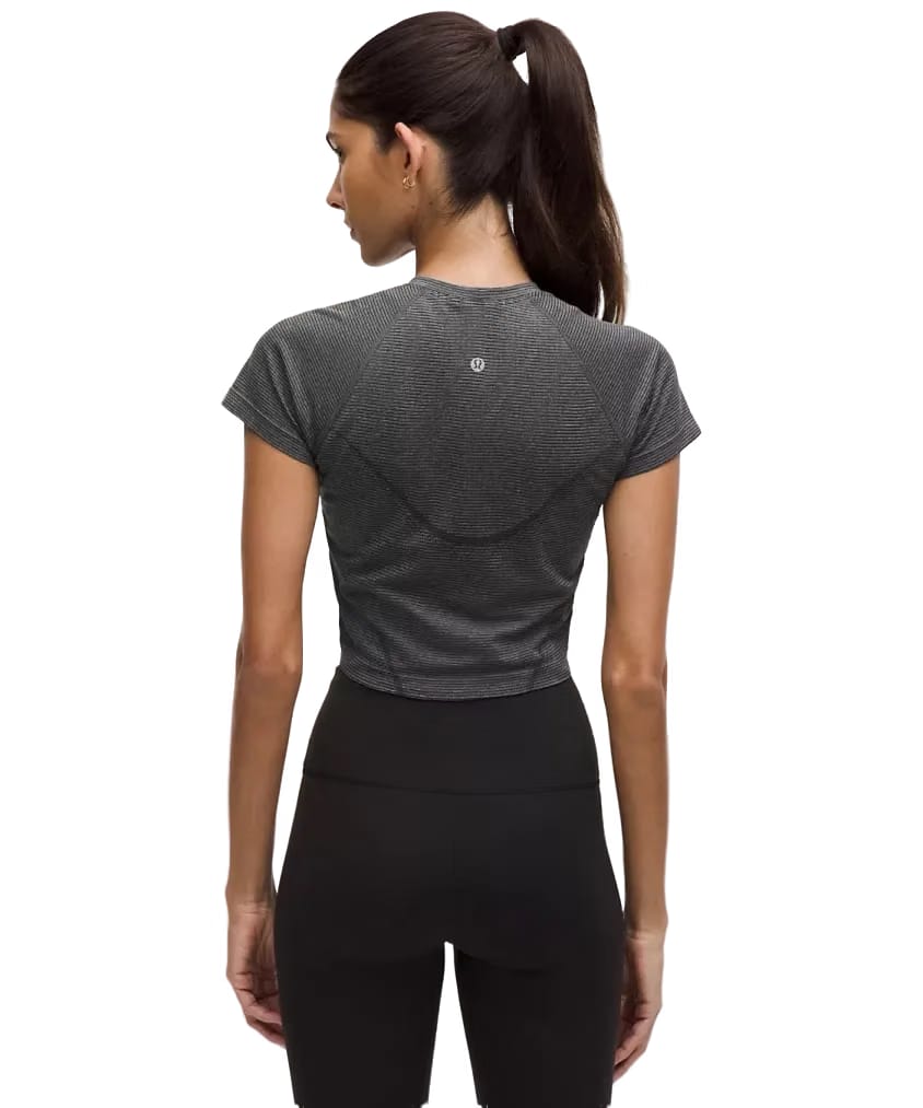 Lululemon Swiftly Tech Cropped Shorts-Sleeve Shirt 2.0 Spandex Stripe Black/White
