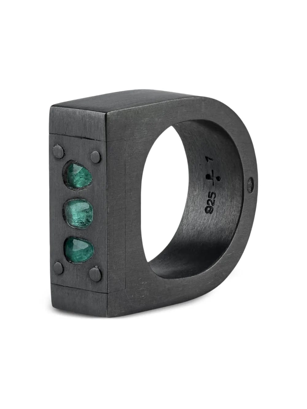Plate emerald ring