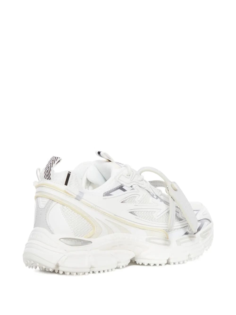 leather-tag lace-up sneakers