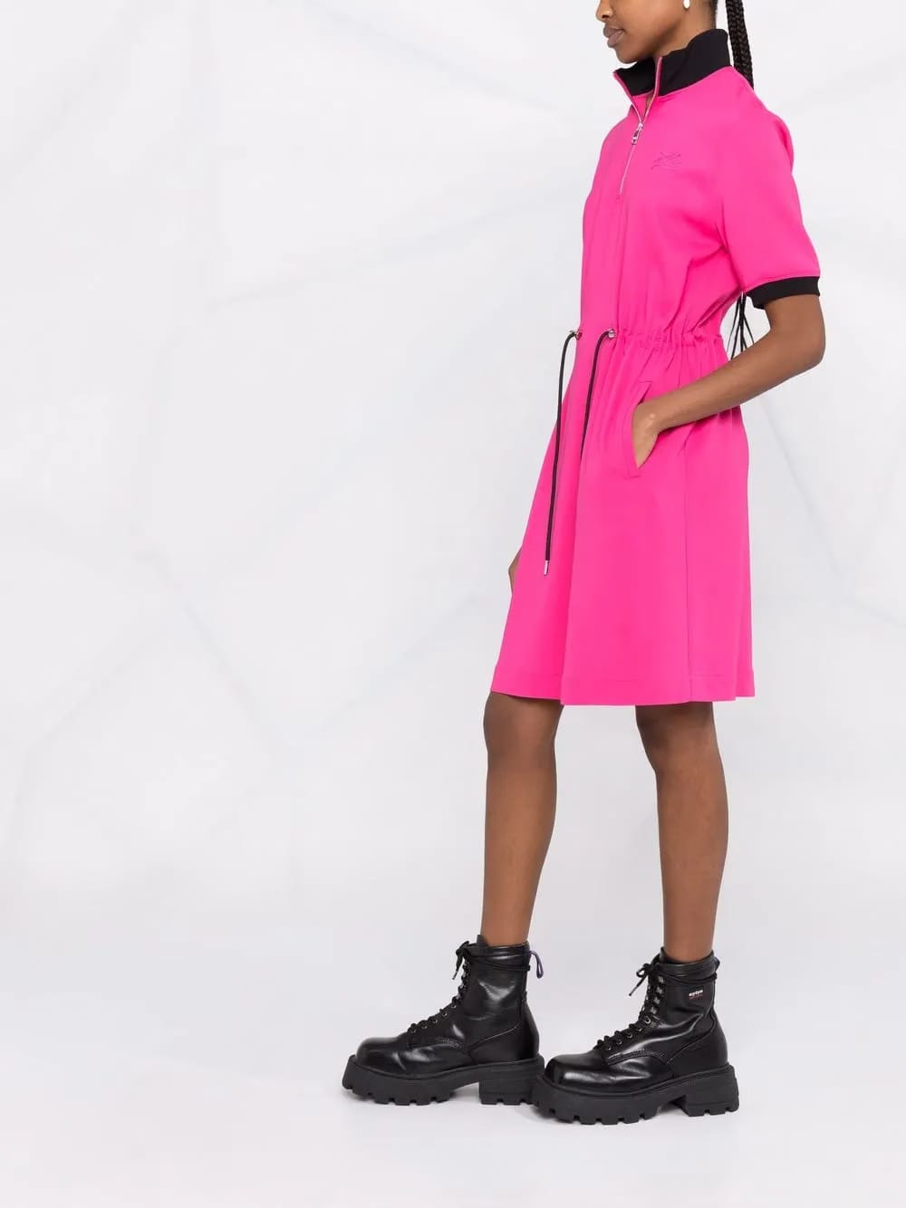 toggle-fastening short-sleeve dress