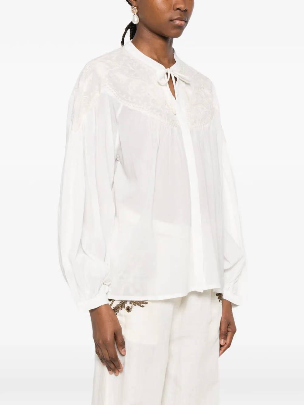 Petronella embroidered blouse