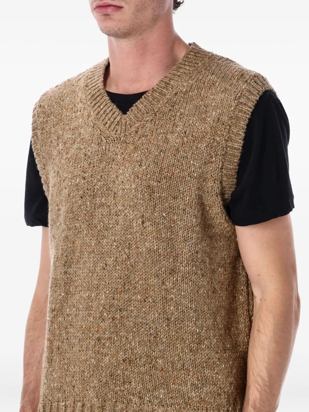 V-neck sleeveless vest