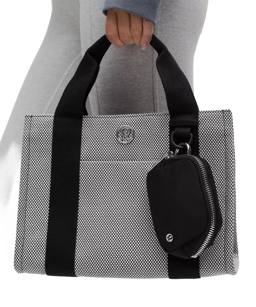 Lululemon Everywhere Belt Bag Nano Black