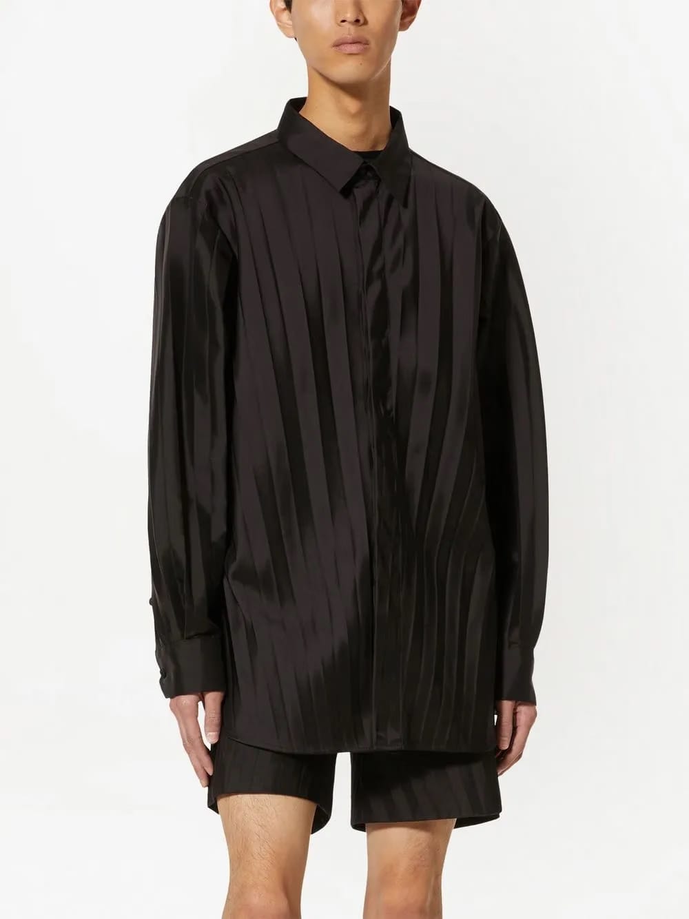 pleated long sleeves shirt