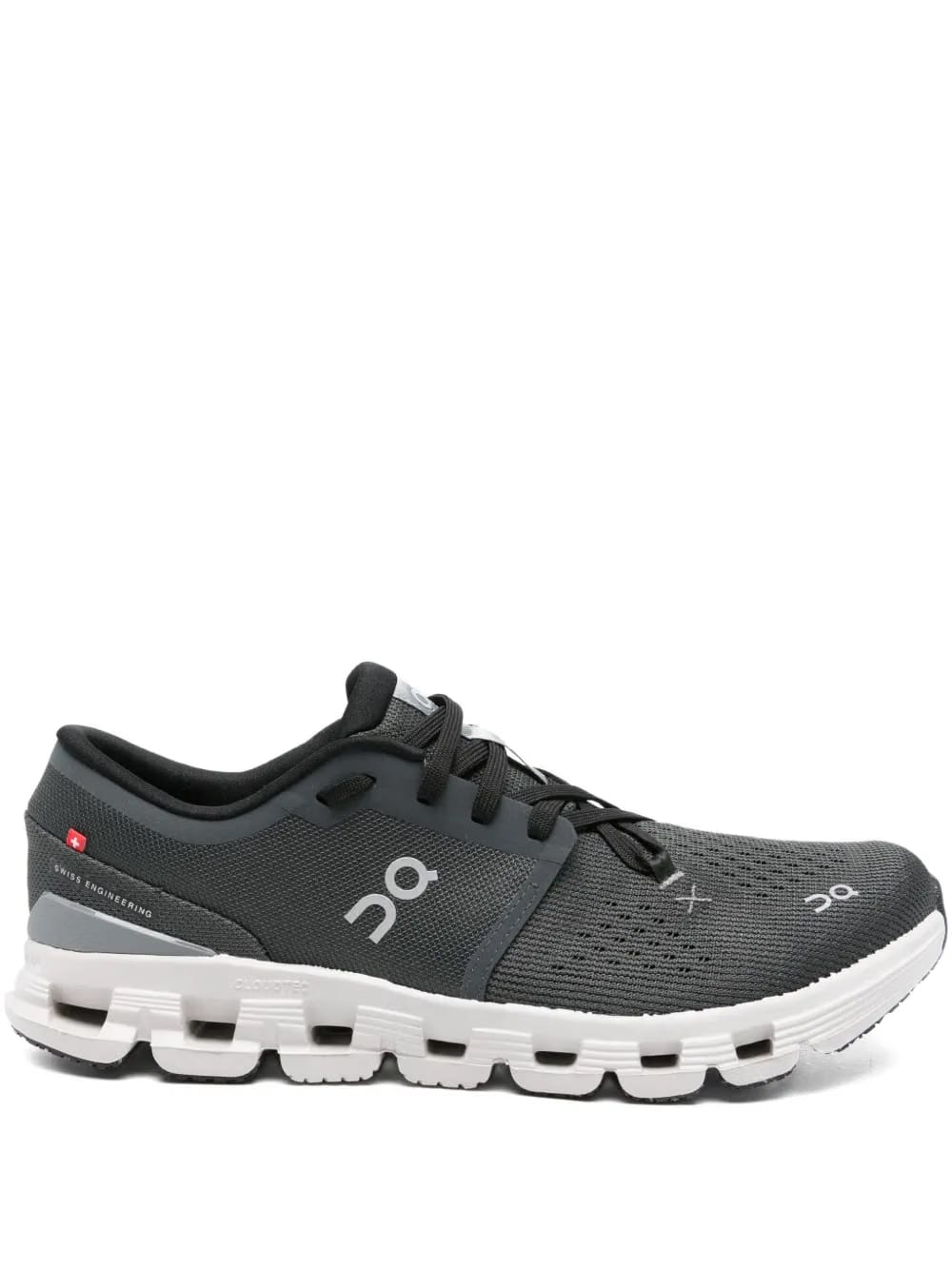 Cloud X low-top sneakers